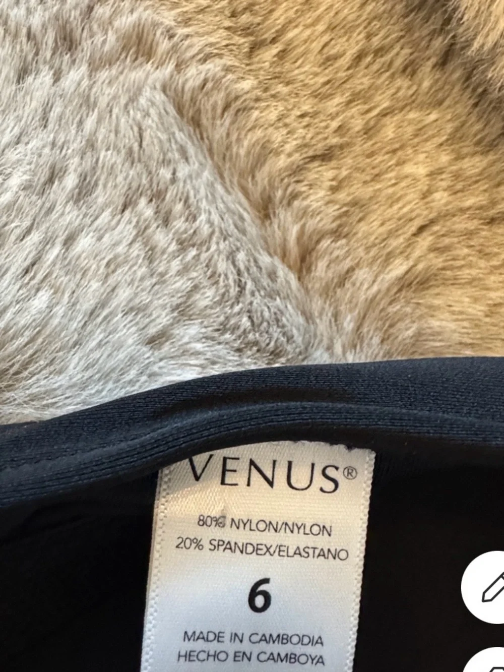 VENUS black halter